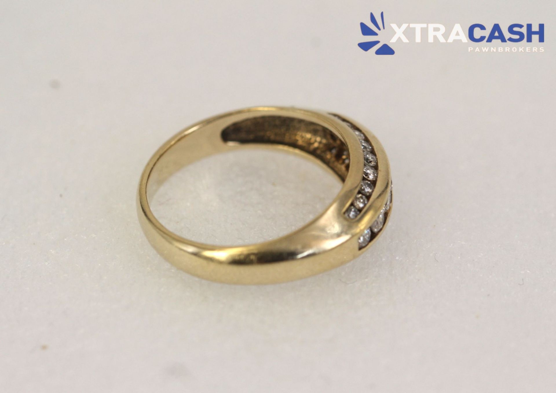 9ct Yellow Gold Diamond Ring