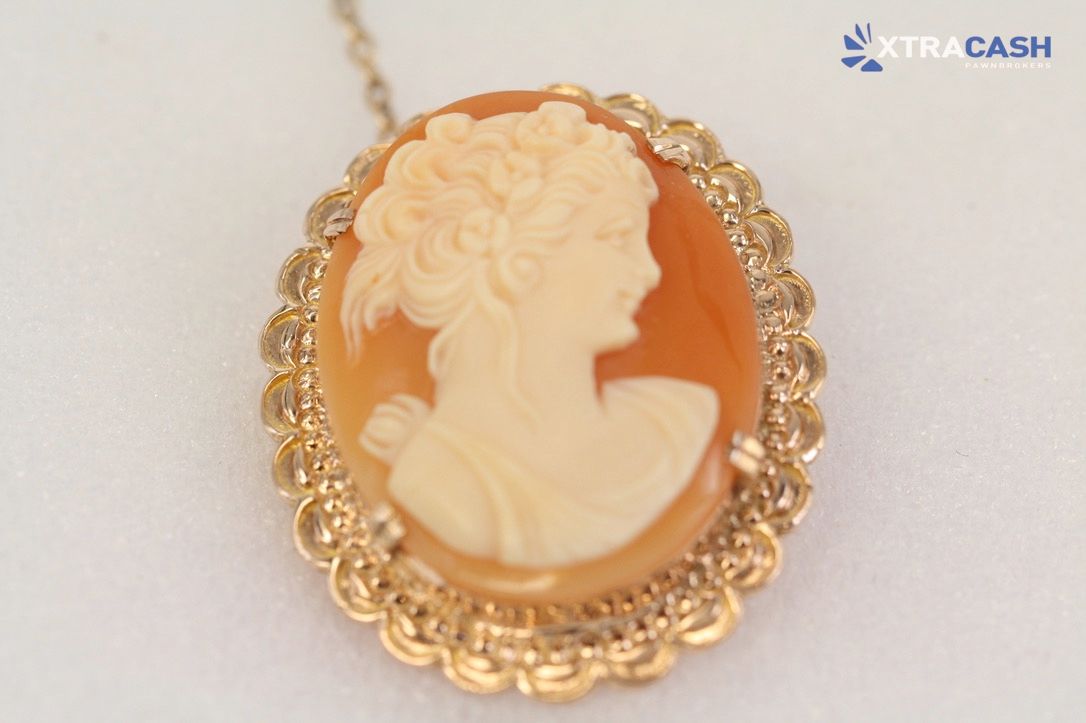 9ct Cameo Brooch