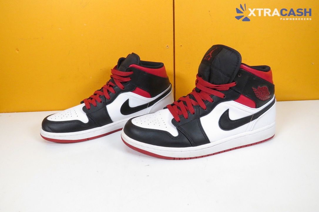 Nike Air Jordan - Mid - Size UK10