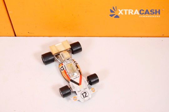 Yardley McLaren 1974 Polistil 1:25 M19-F.1 Racing Car