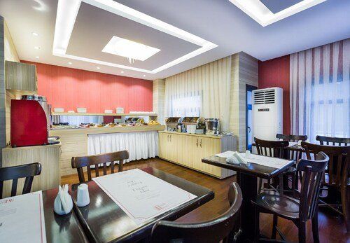 Fatih Hotel Corner Restaurant