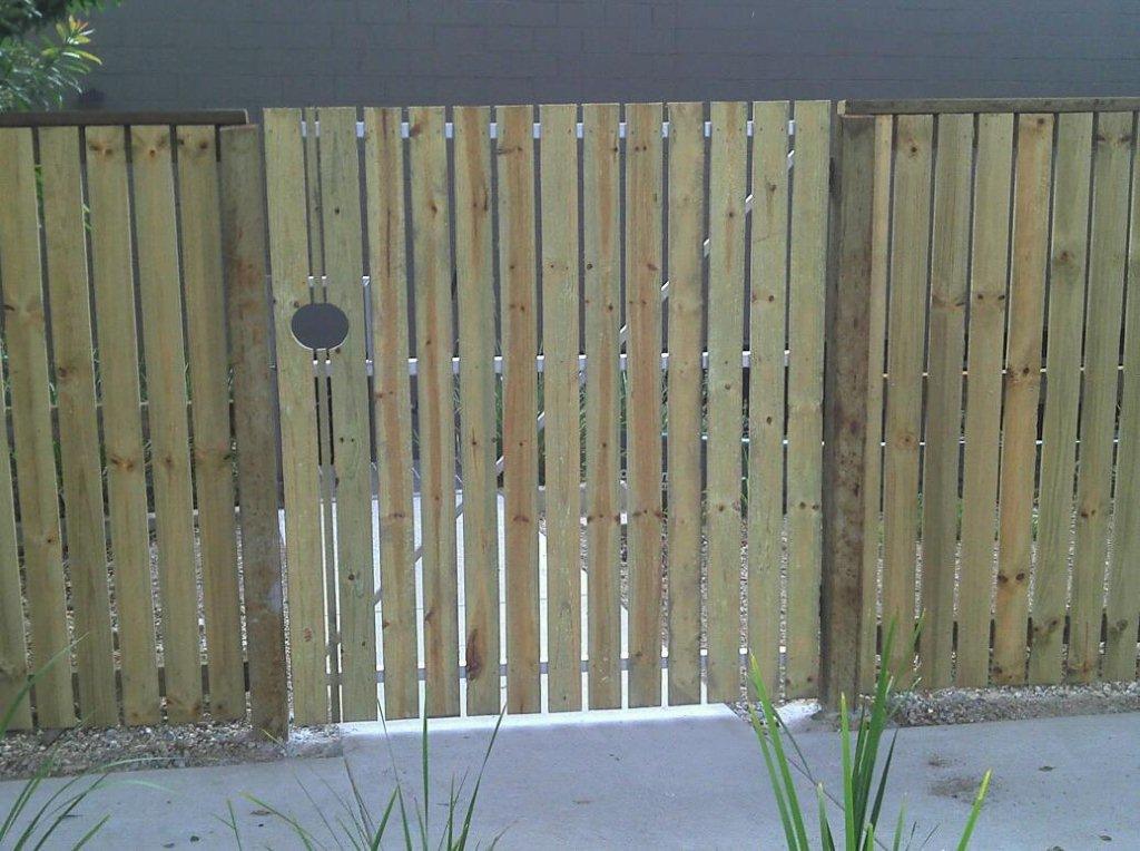 Single Timber Gate — Fencing in Burleigh Heads,  QLD