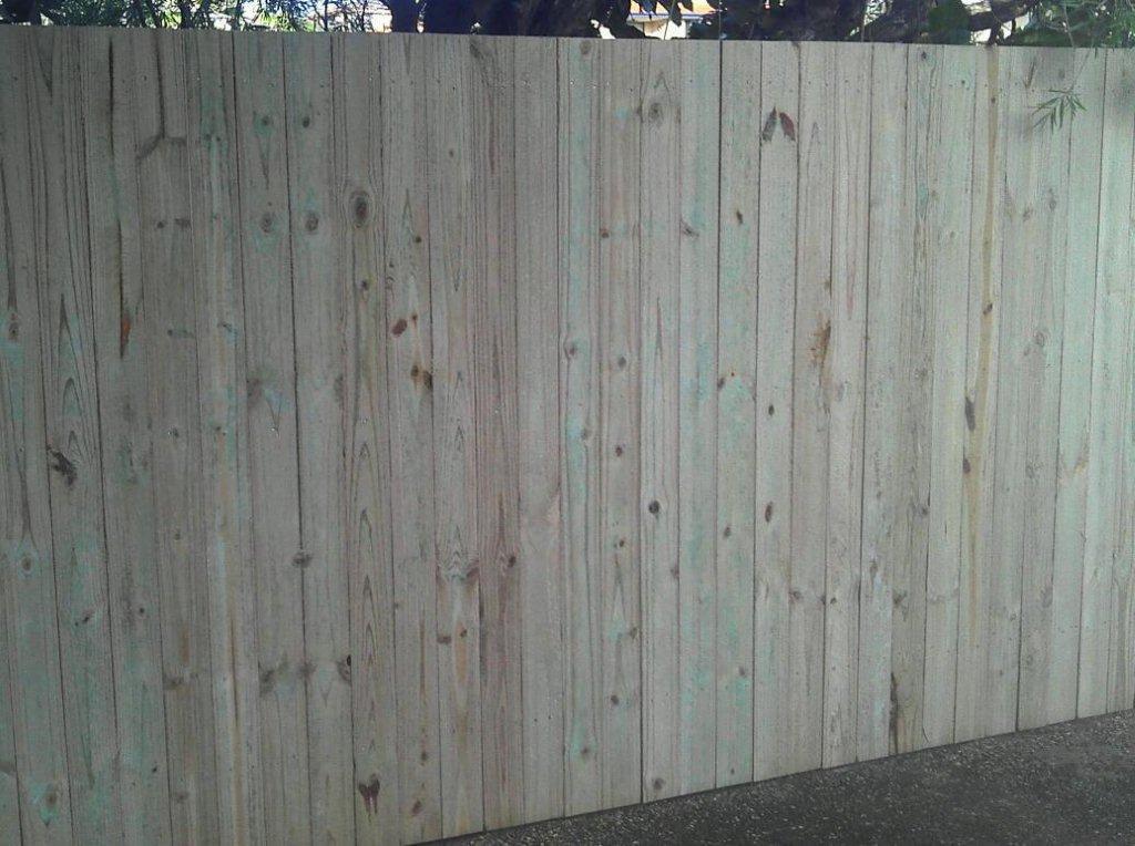 Timber Fence — Fencing in Burleigh Heads,  QLD