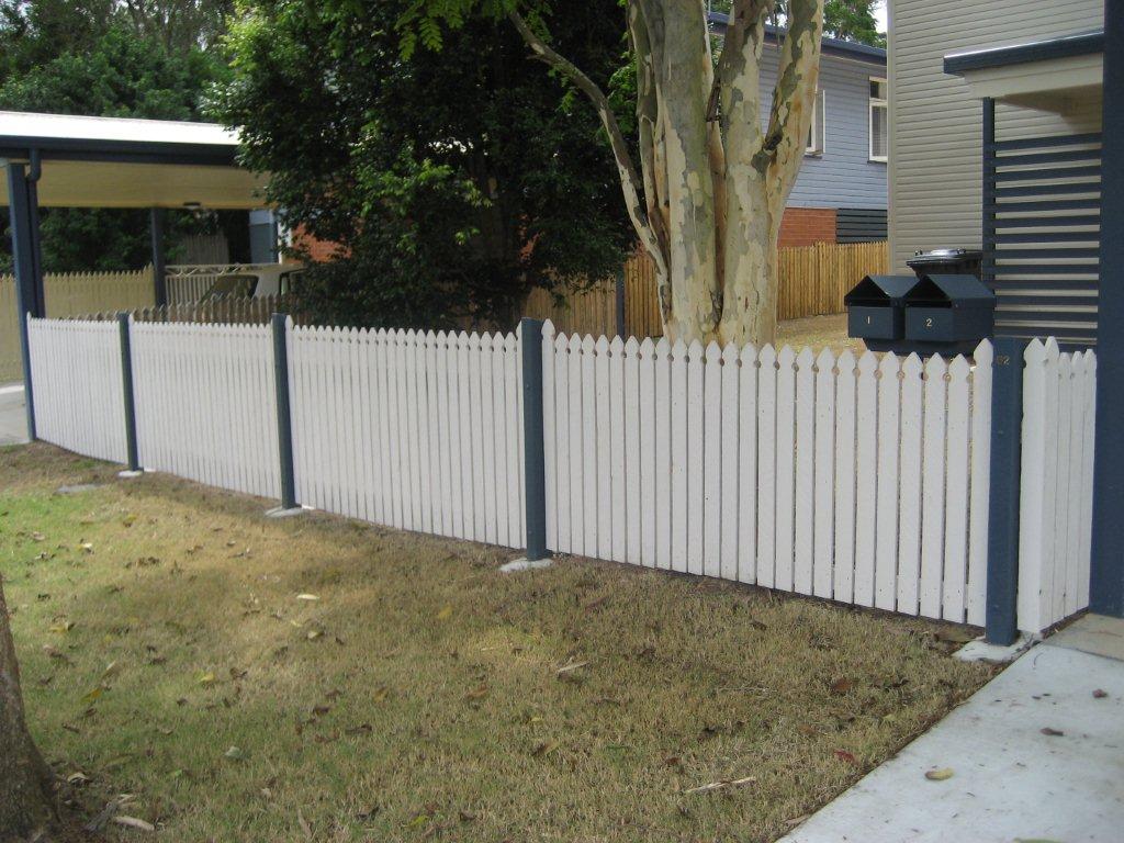 Timber Fence — Fencing in Burleigh Heads,  QLD