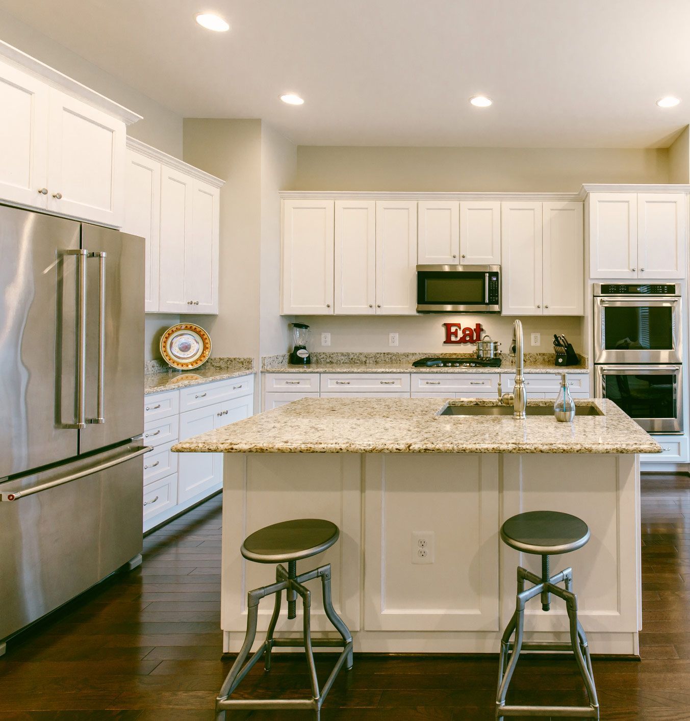 Kitchen Design with Marble Countertops Kitchen Design with Marble Countertops