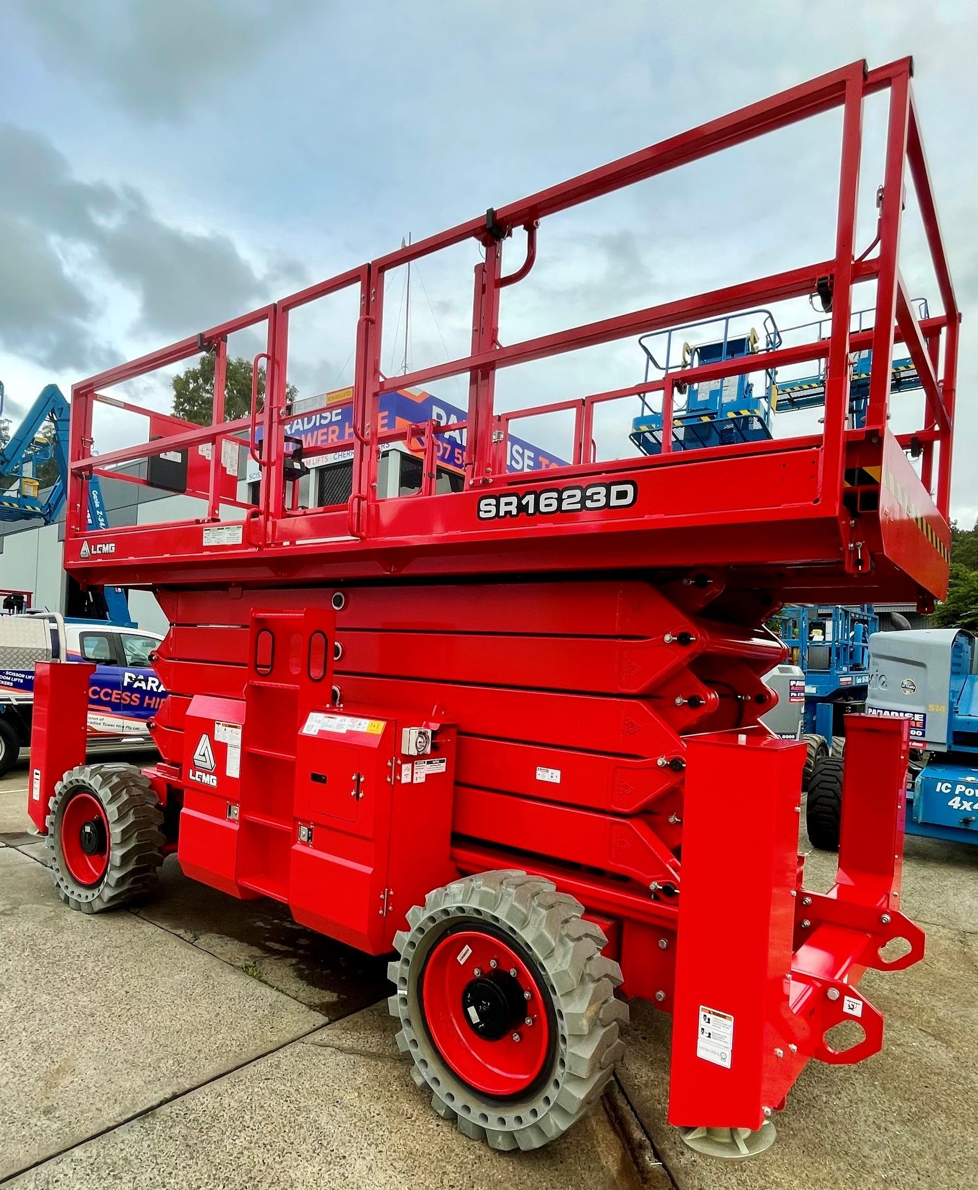 scissor lift rental Tweed Heads