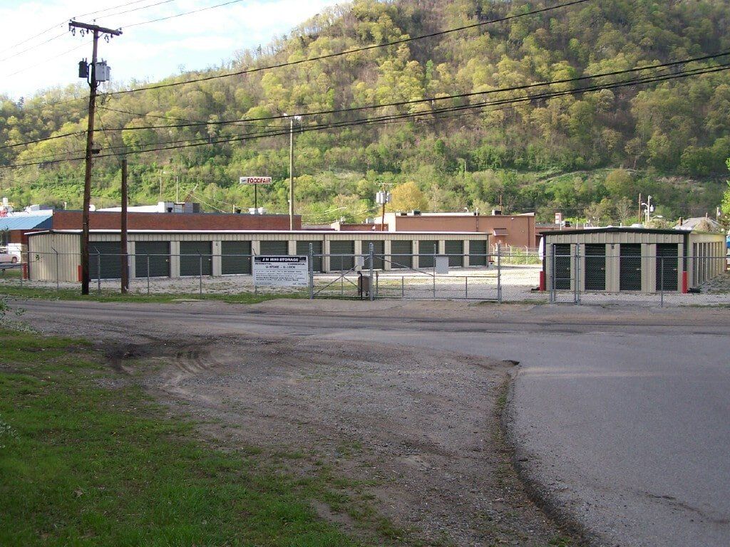 Storage Facility, Remodeling Contractor in Smithers, WV