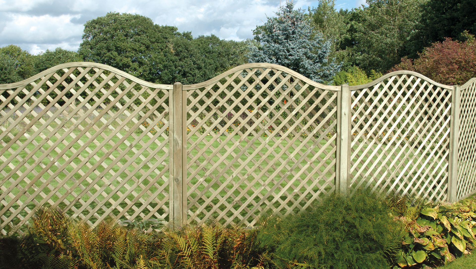 Harrogate Premier Fencing - fence repair Omeg Lattice