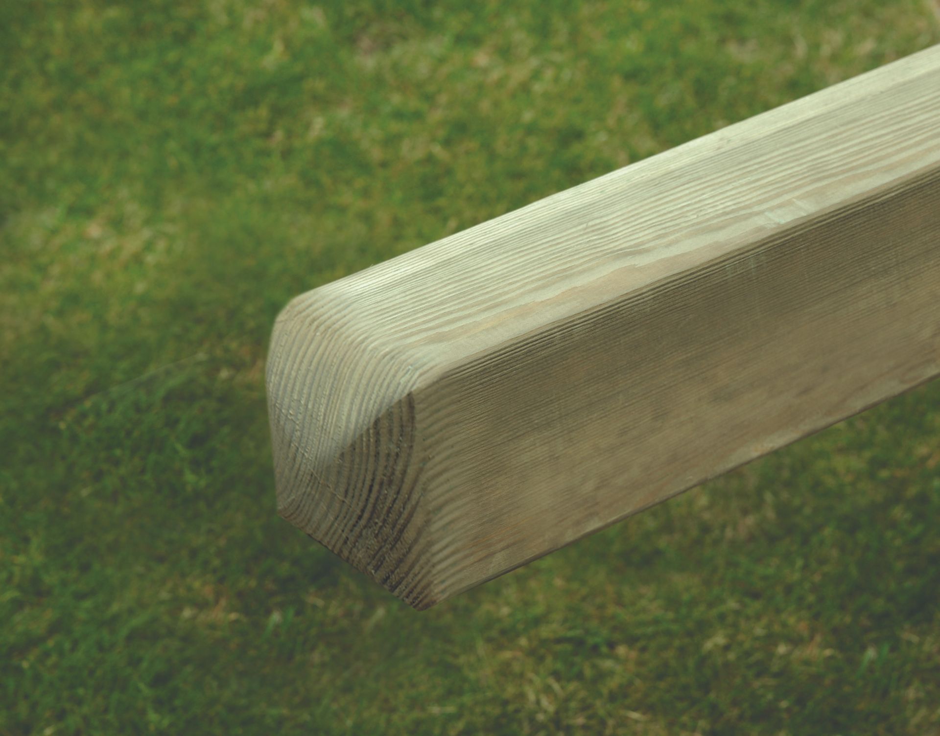 Smooth Planed Pine Post 4 Way Top