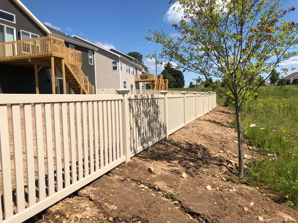 Veridian Homes Madison, WI Leading Edge Fences LLC