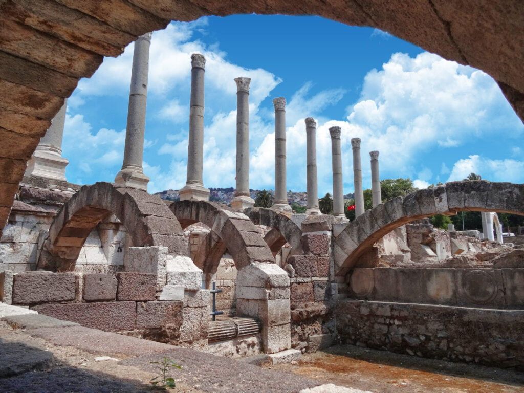 izmir agora