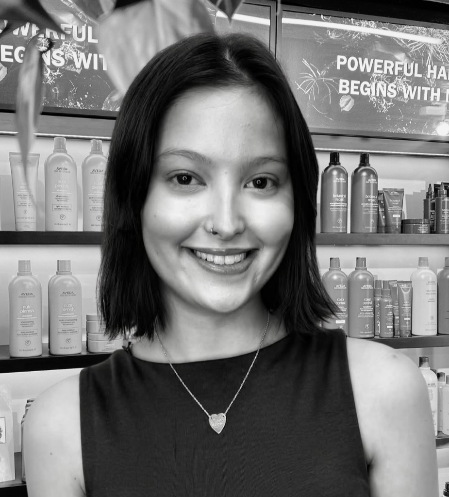 Georgie - stylist at Salon Cabelo