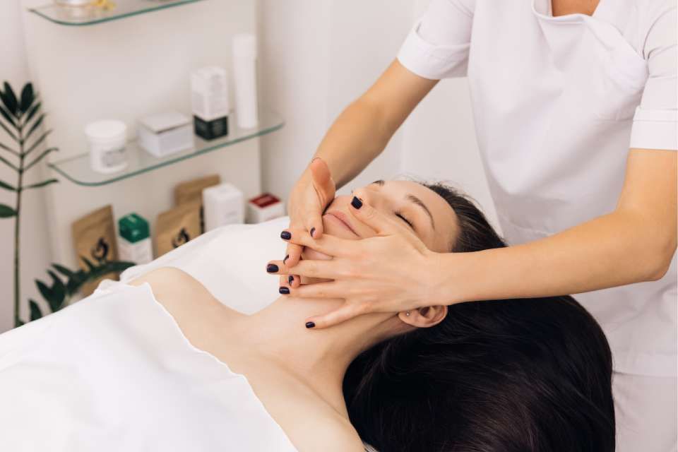 Skin Discovery Facial