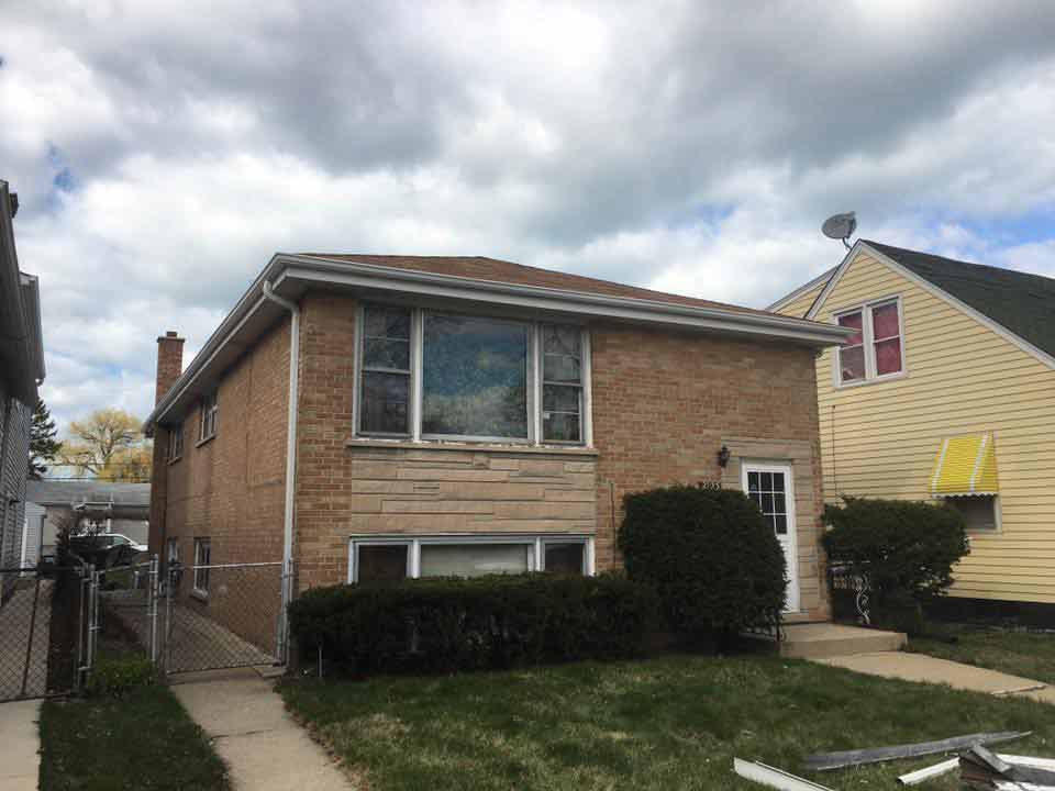 House Siding installation 2 — Roof repair in Chicago, IL