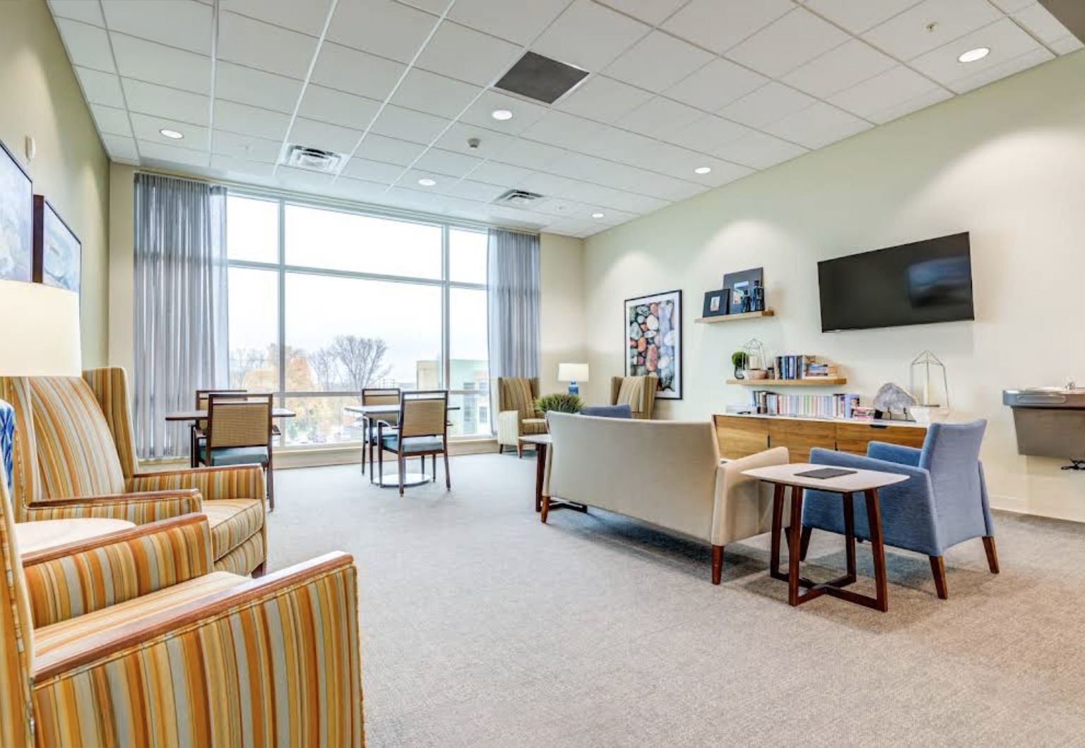 Patient lounge and recovery area