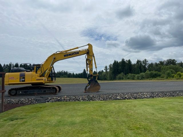 Excavator on The Field — Winlock, WA — Good's Quarry