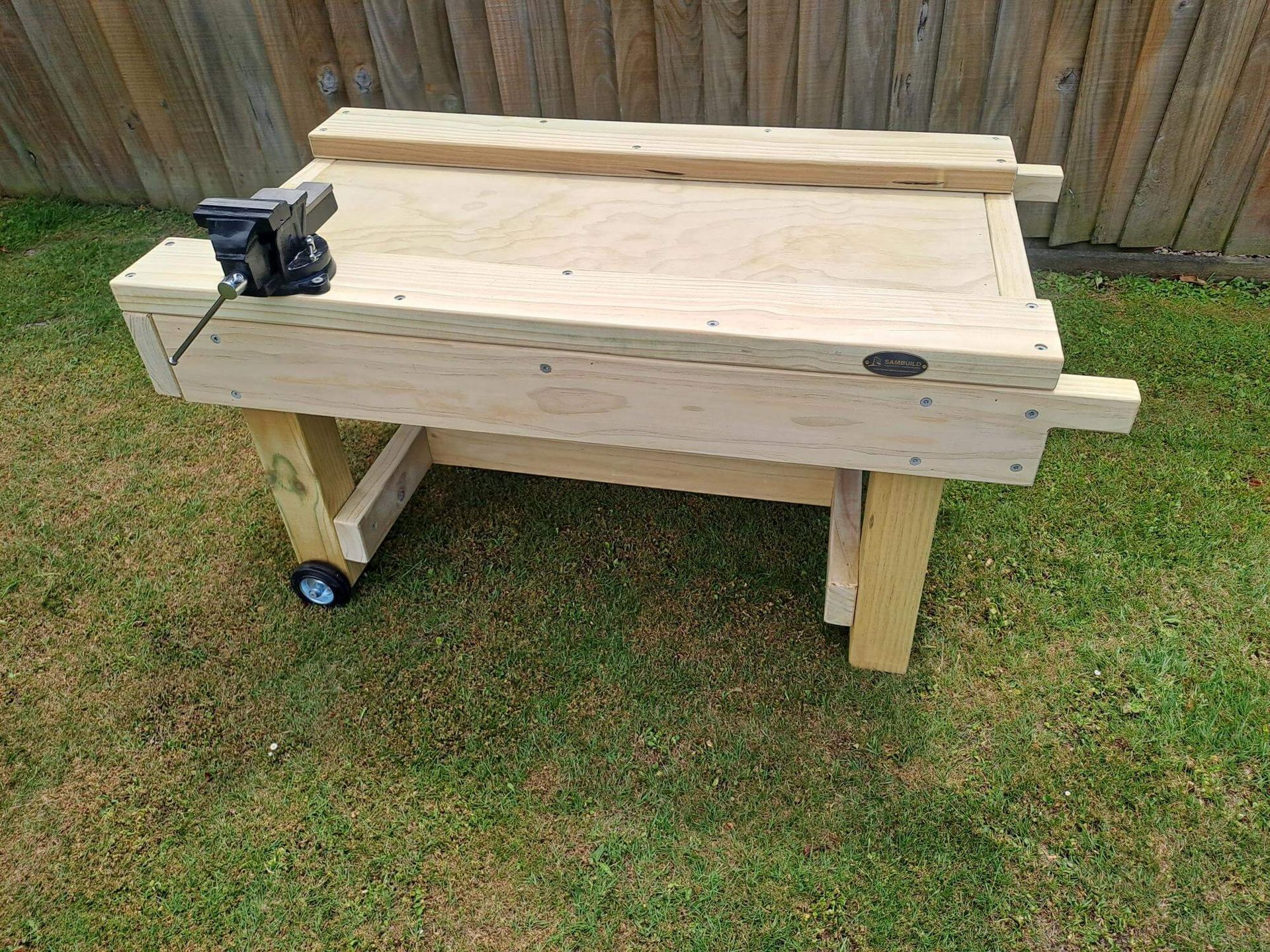Outdoor Play Equipment | SamBuild