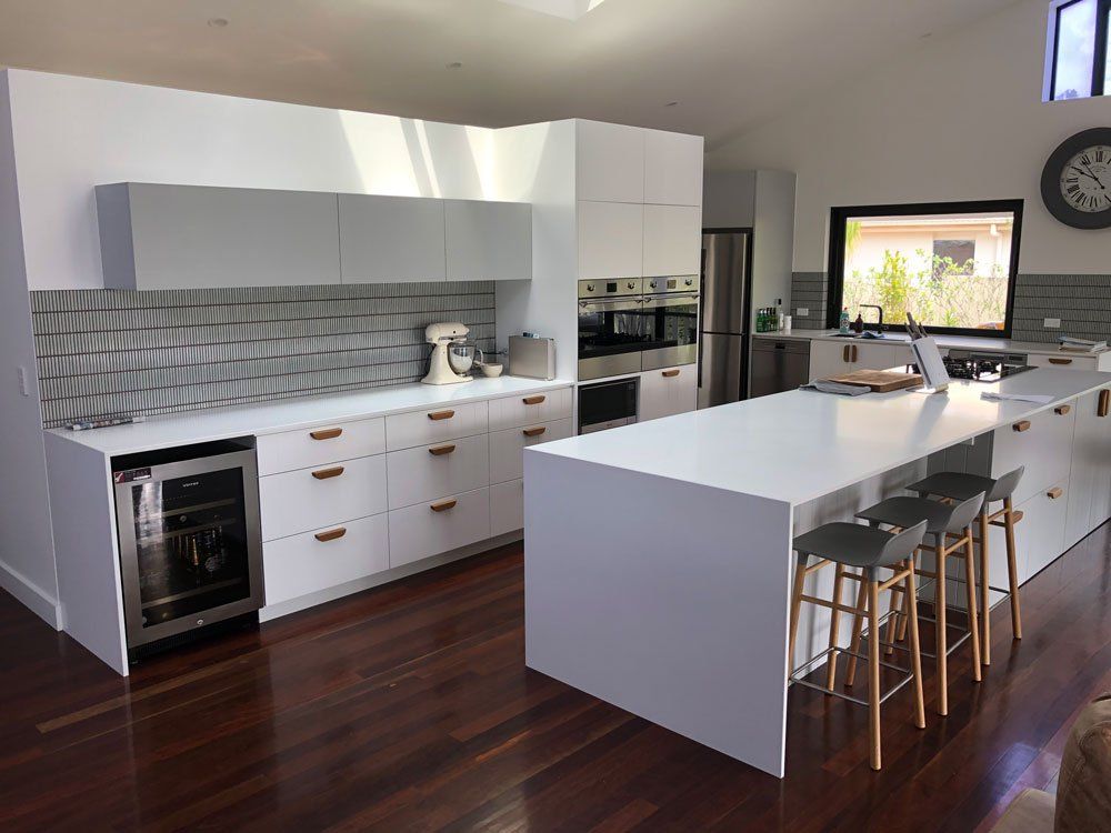 Modern White & Grey Kitchen in Sunshine Coast