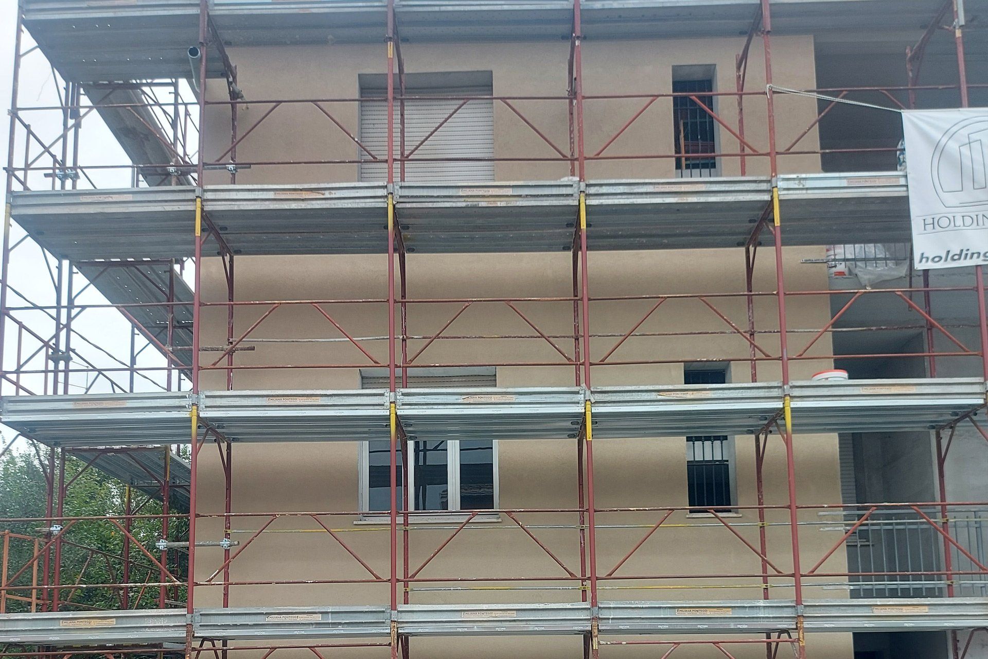 facciate e ricostruzioni ordinarie