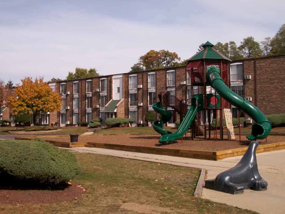 Play Ground - Affordable Rental Apartments in Elgin, IL