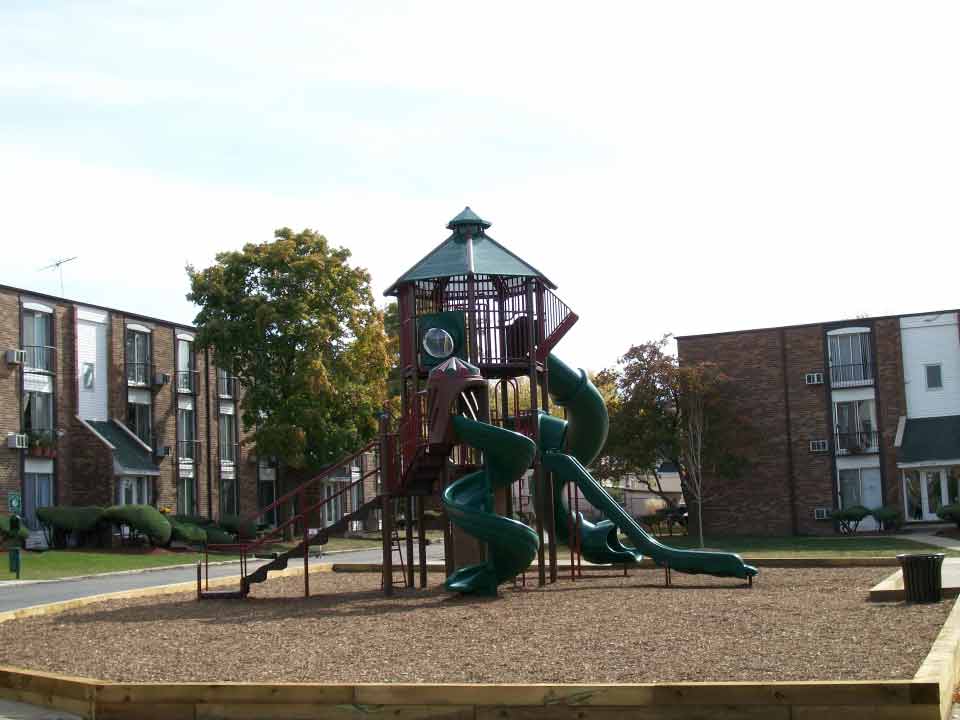 Playground Slides - Affordable Rental Apartments in Elgin, IL