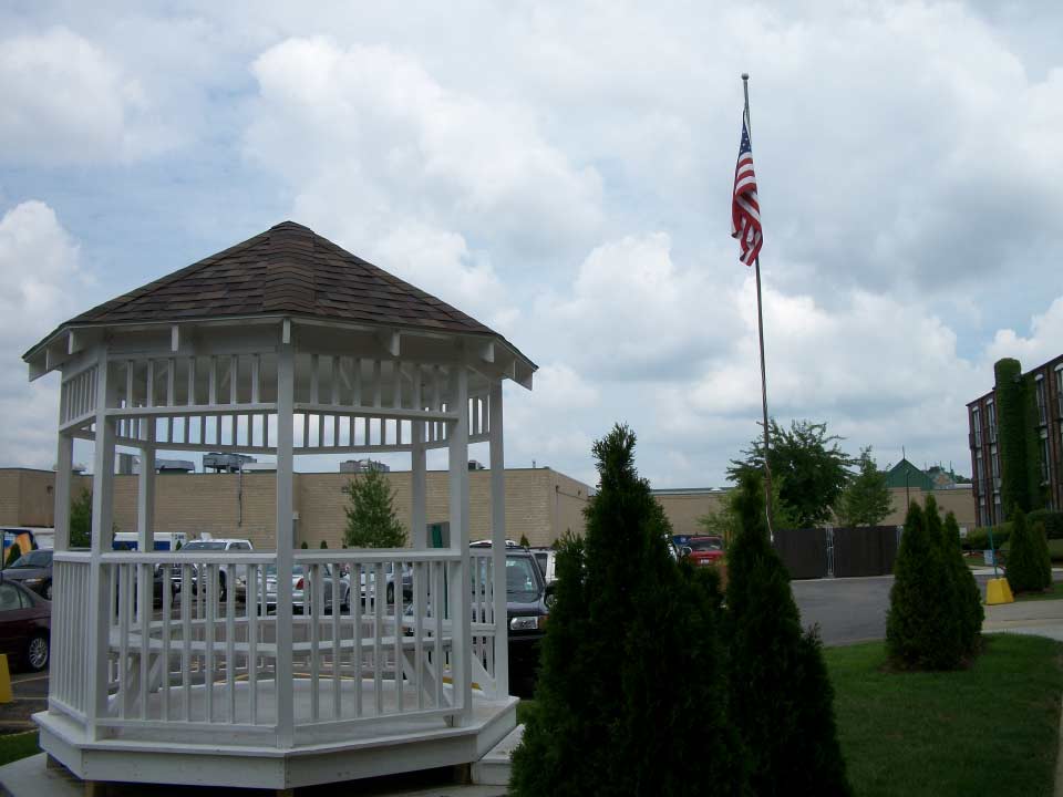 Mini Park - Affordable Rental Apartments in Elgin, IL