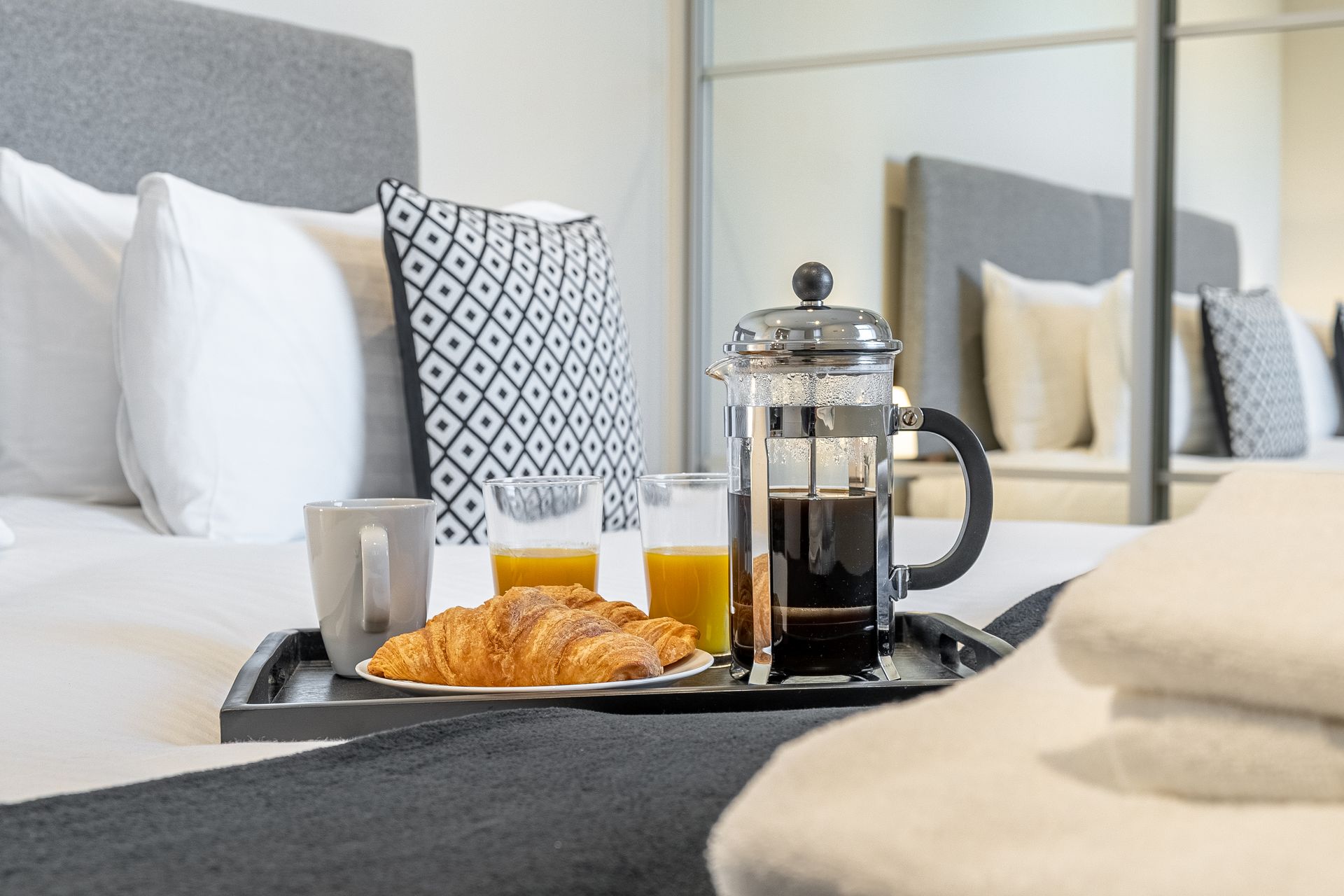 Serviced Apartment in Reading - Bedroom