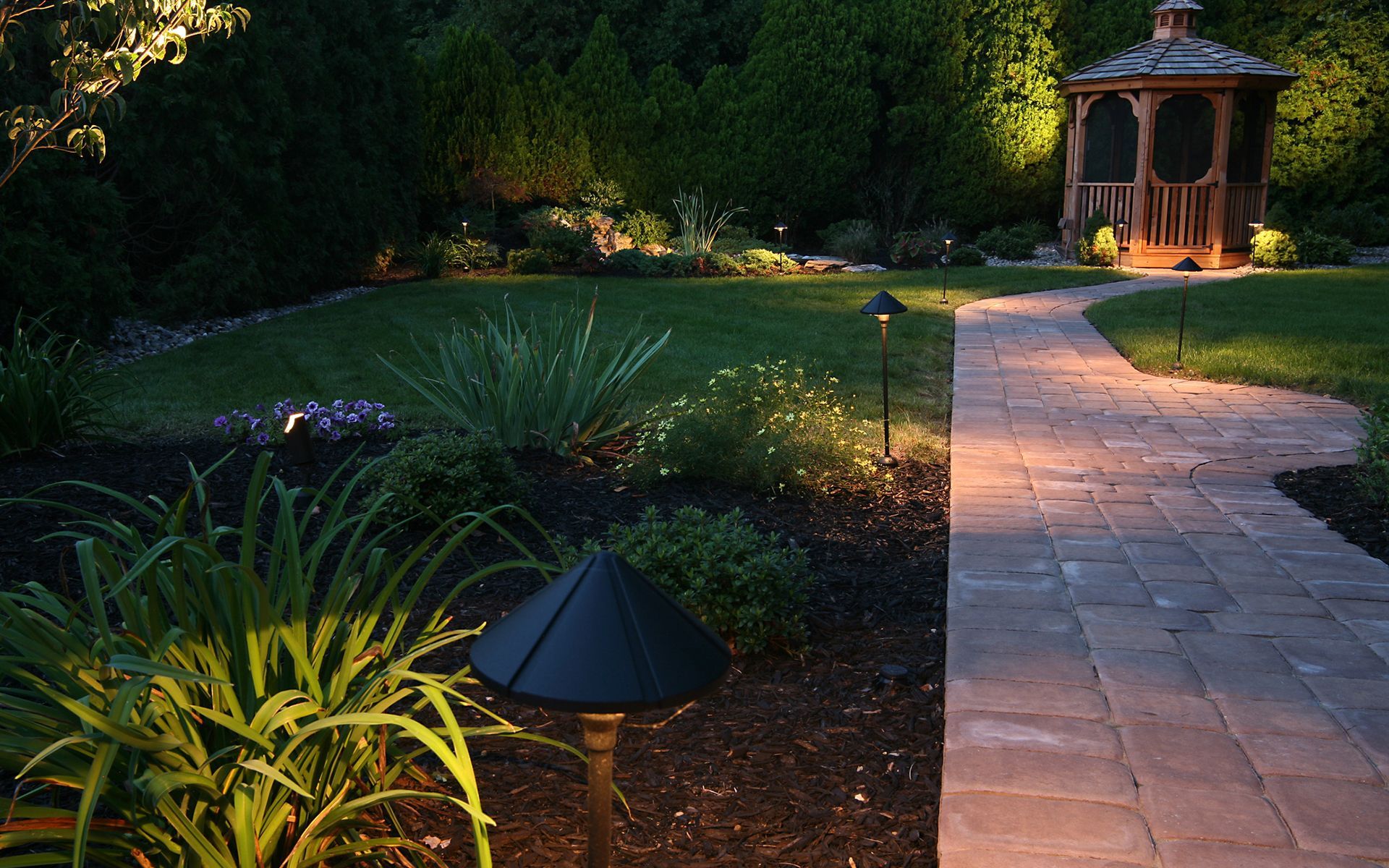 Landscape Lights — Jacksonville, FL — A.C.E. Outdoor Designs