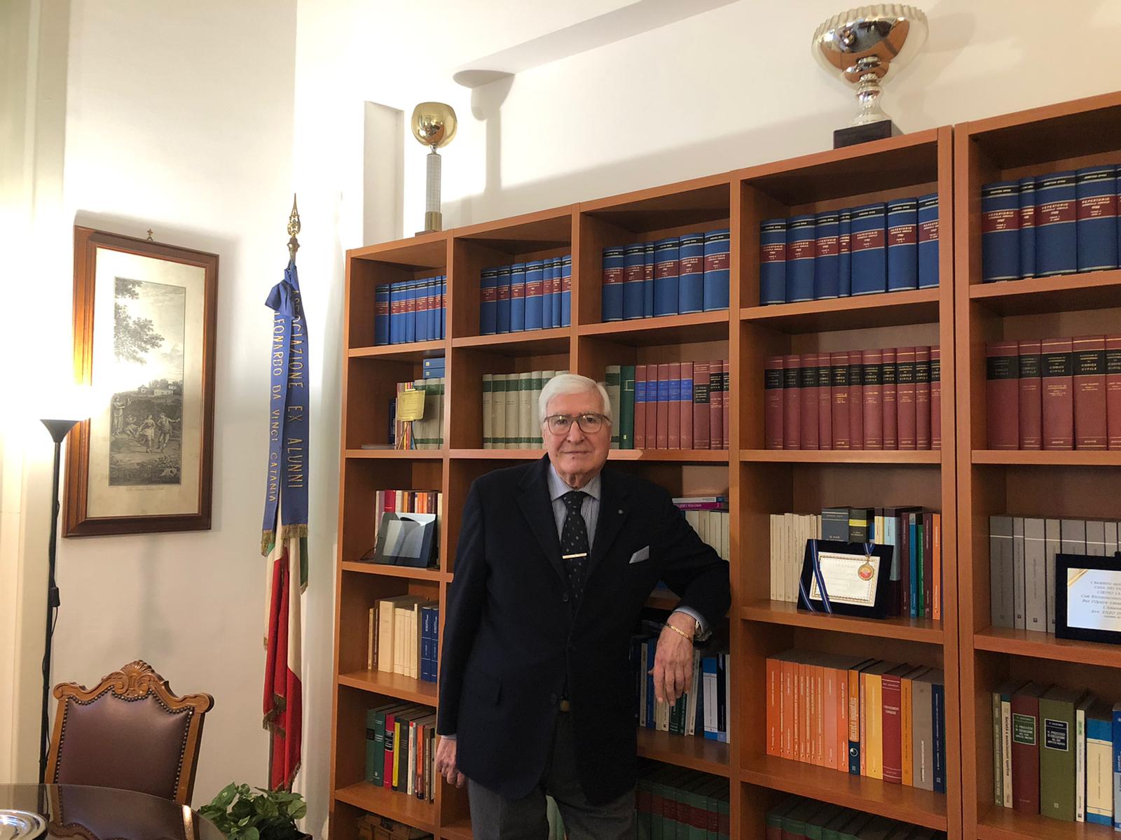 assistenza per redazione contratti