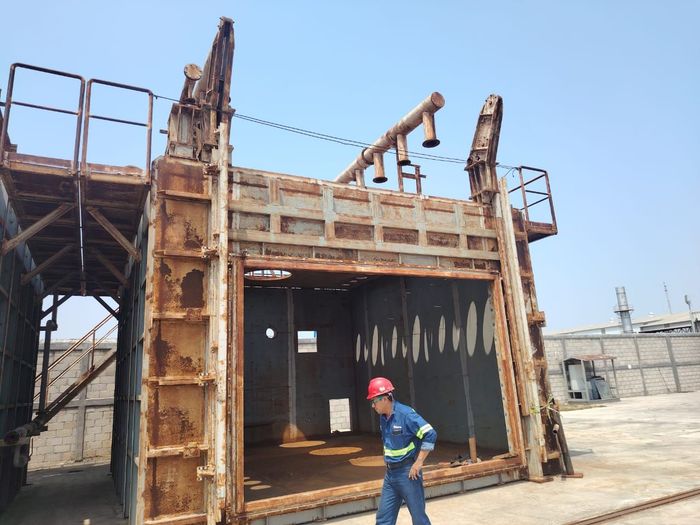 CONSTRUCCION
