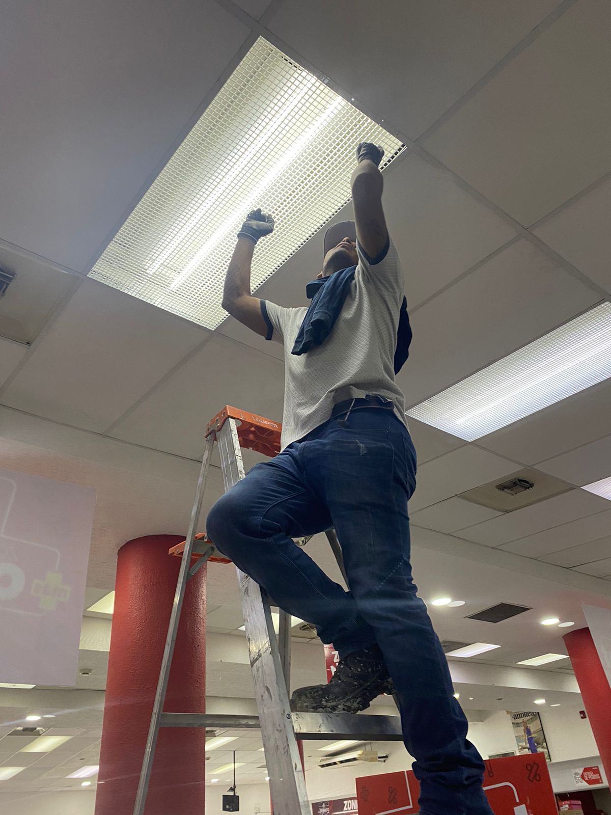 MANTENIMIENTO, CONSTRUCCIÓN Y CLIMAS CMYC