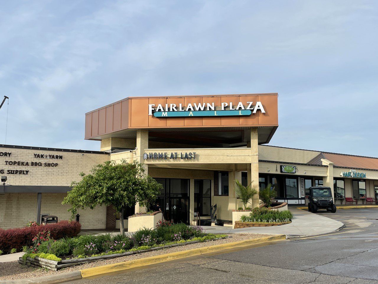 Fairlawn Plaza Mall Shopping Center - Topeka KS