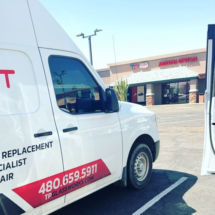Windshield repair in Mesa, AZ