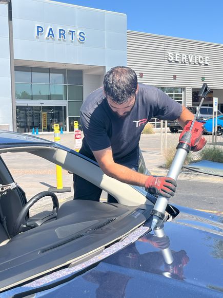 Mobile windshield replacement in Mesa, AZ Mobile windshield replacement in Mesa, AZ