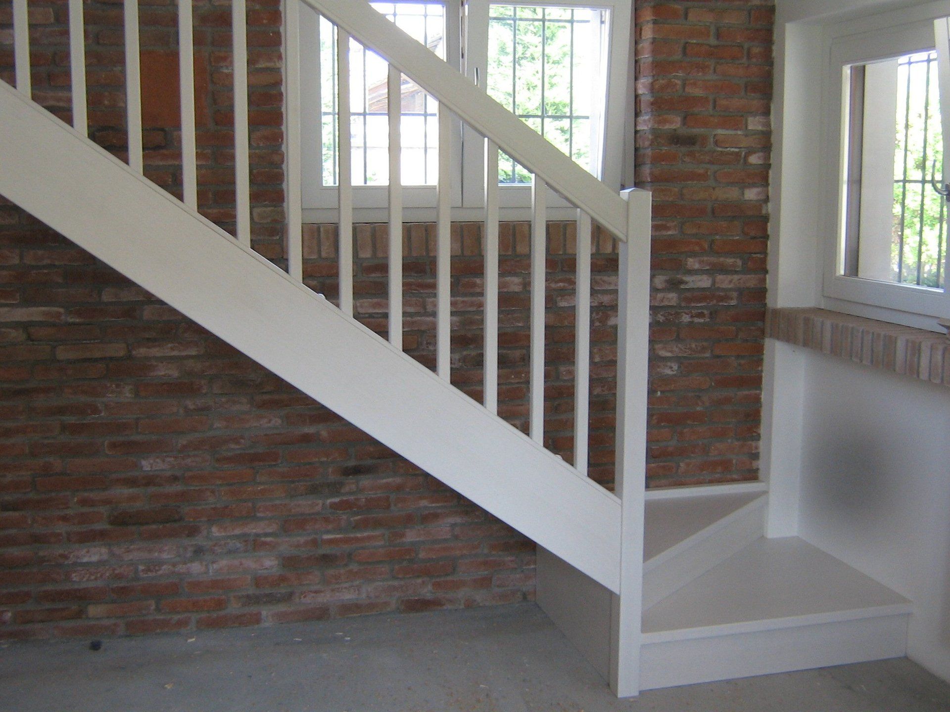 scala per interni in legno chiaro