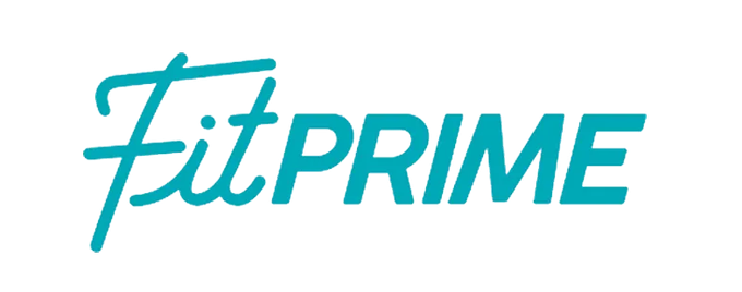 Il logo di Fit Prime è blu e bianco su sfondo bianco.