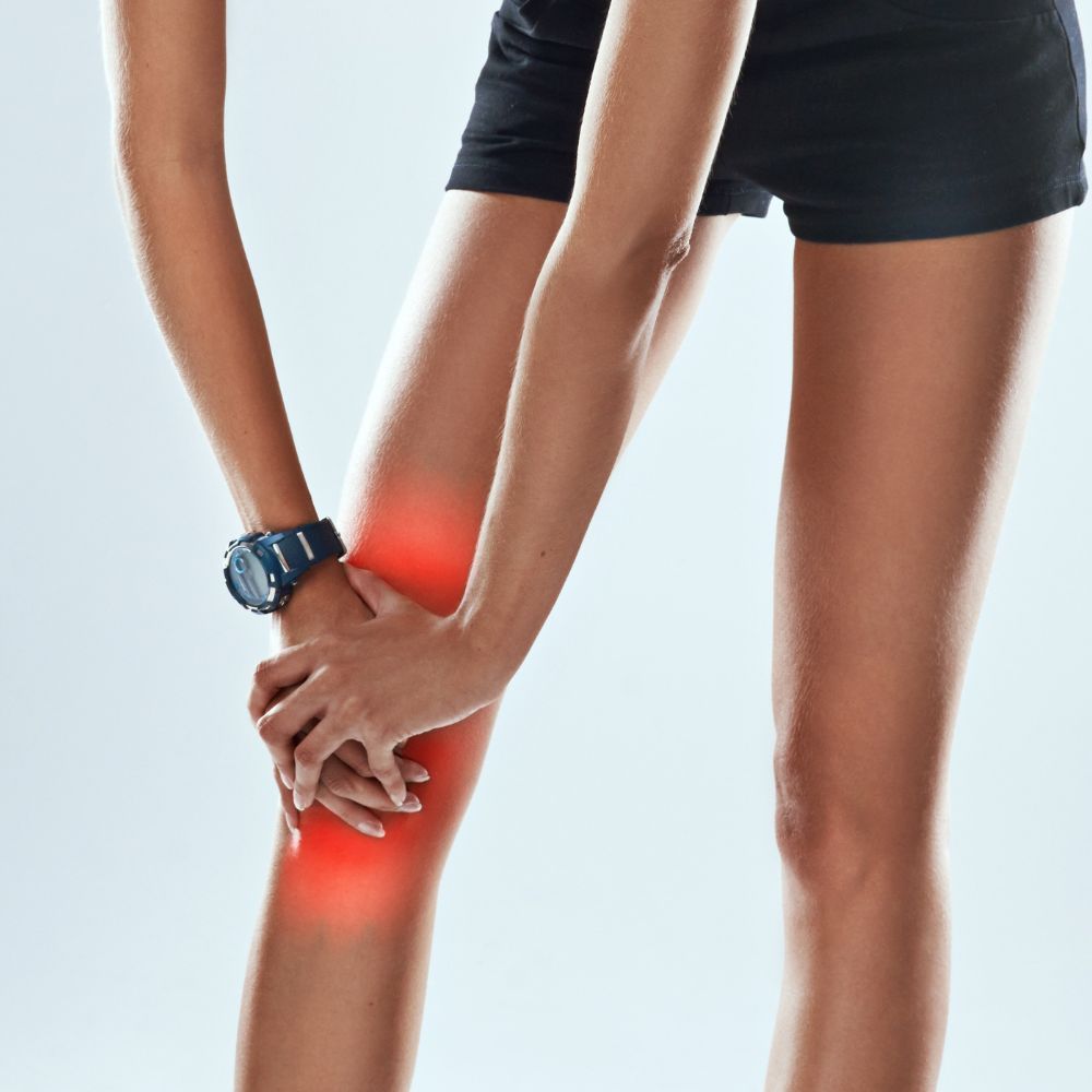 Person with severe knee pain after a run. The graphic is designed to show pain after a meniscal tear
