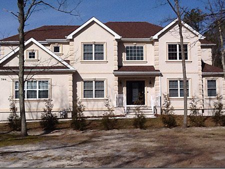 Before Big House Frontyard — Lakewood, NJ — Howard Payne Landscaping & Design Inc.