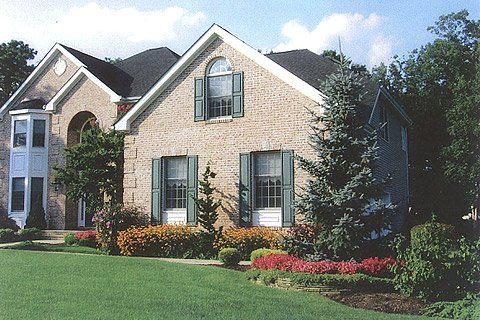 Wide Front Yard Landscaping — Lakewood, NJ — Howard Payne Landscaping & Design Inc.