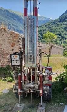 strumento per indagine del suolo