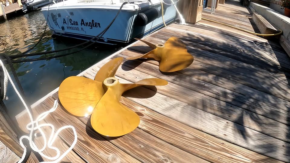 A hull diver shows the 25