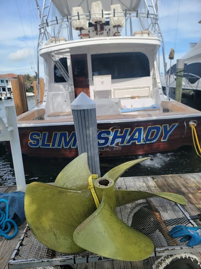 46- Propeller Change - 70' Hatteras GT