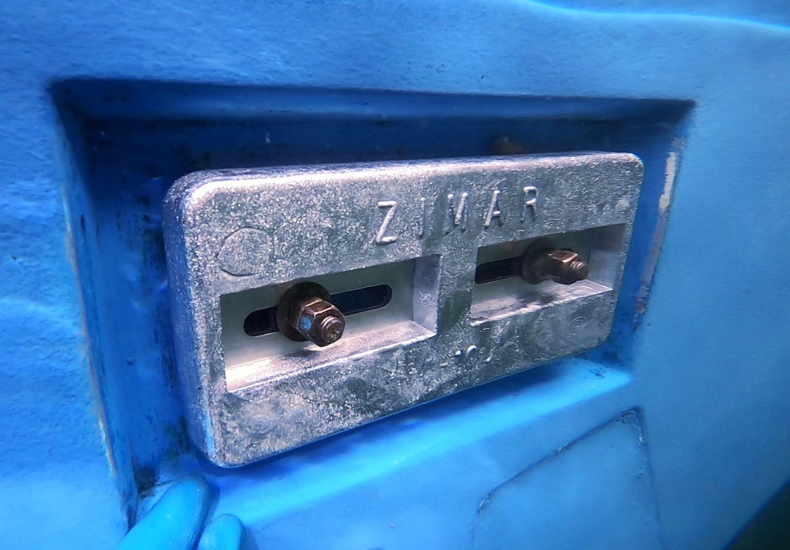 zinc anode on boat hull