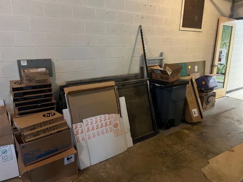 How December Junk Removal Helps Youngstown Homeowners Prepare for the New Year