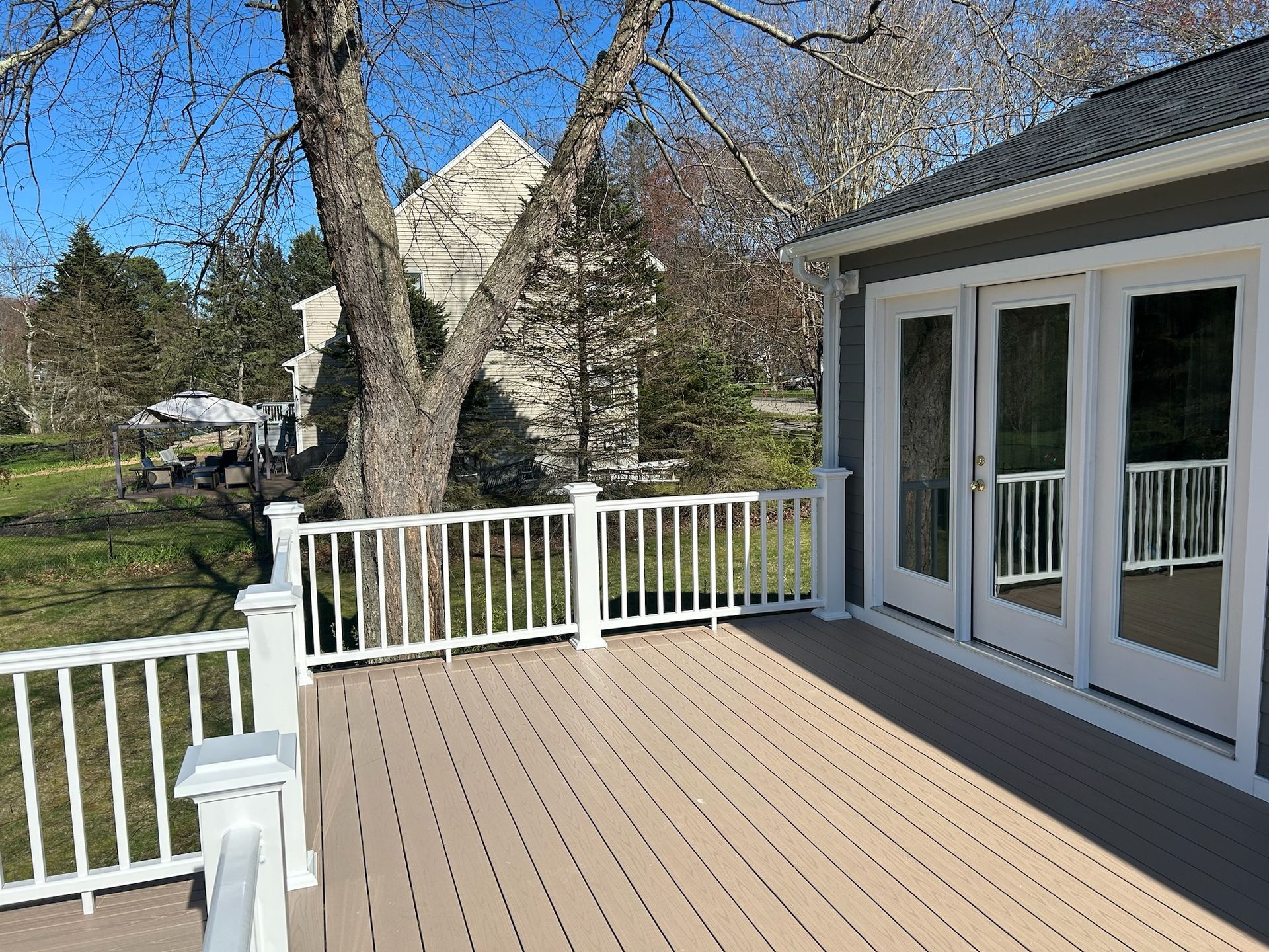 exterior deck built by licensed contractor in shrewsbury massachusetts
