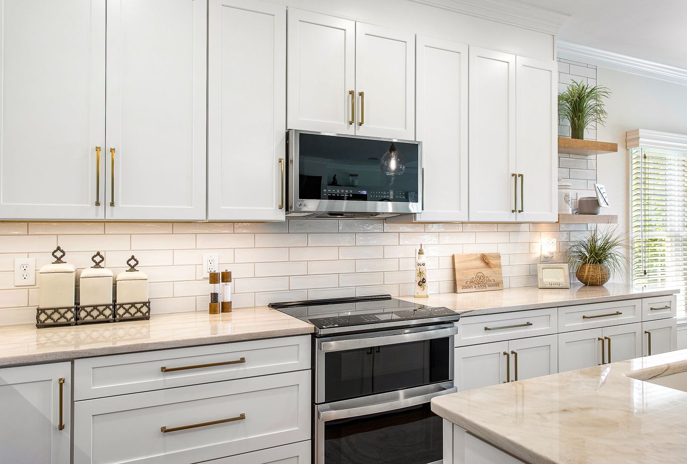 The Moore kitchen after kitchen remodling from Kitchen Doctors