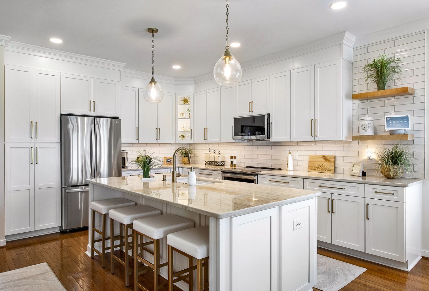 The Moore kitchen after kitchen remodling from Kitchen Doctors