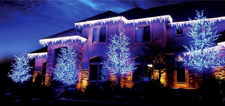 MC Holiday Lighting | Roofline Lights | NY, NJ, CT Tri-State Area