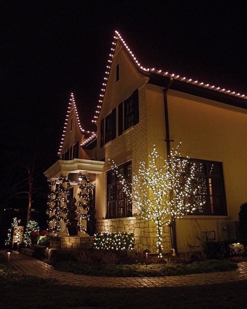 MC Holiday Lighting | Exterior Holiday Lighting | NY, NJ, CT Tri-State Area