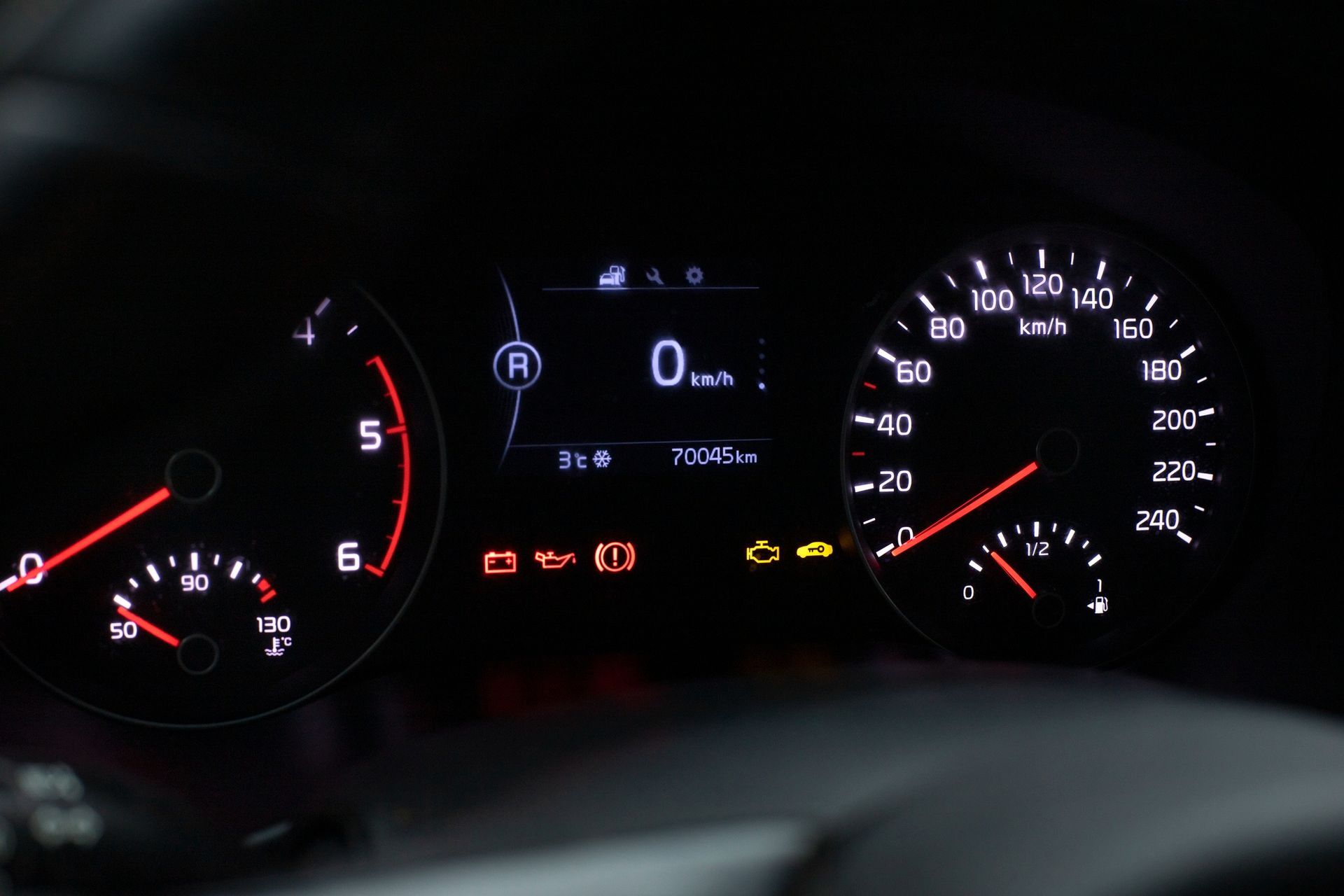 Check Engine Light Diagnostics in Houston, TX | Texon Motor Center